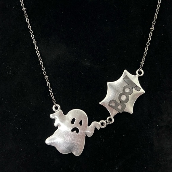 NEW Halloween Ghost Necklace & Earring Set - Picture 2 of 3